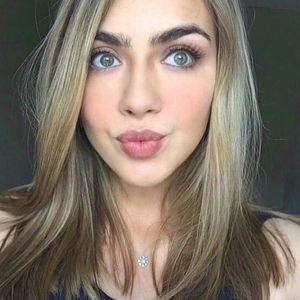 Meet your Posher, Faith